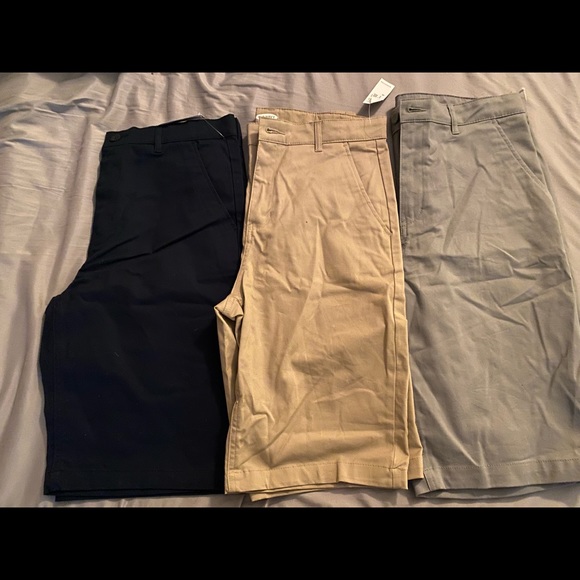 NWT Old Navy boys shorts 18 - Picture 3 of 3